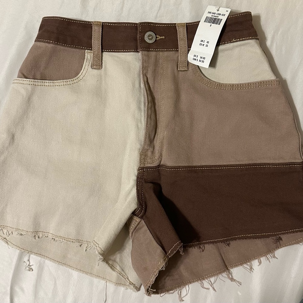Hollister short